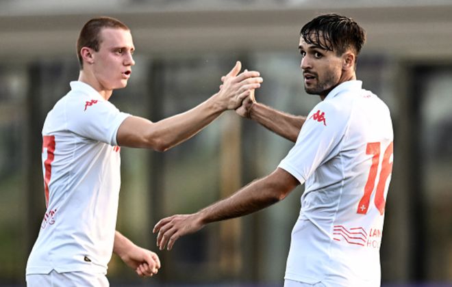 为球队筑起 为球队筑起